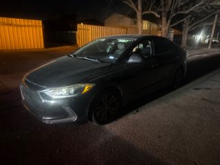 2018 Hyundai Elantra - Exterior Front Left Corner Image